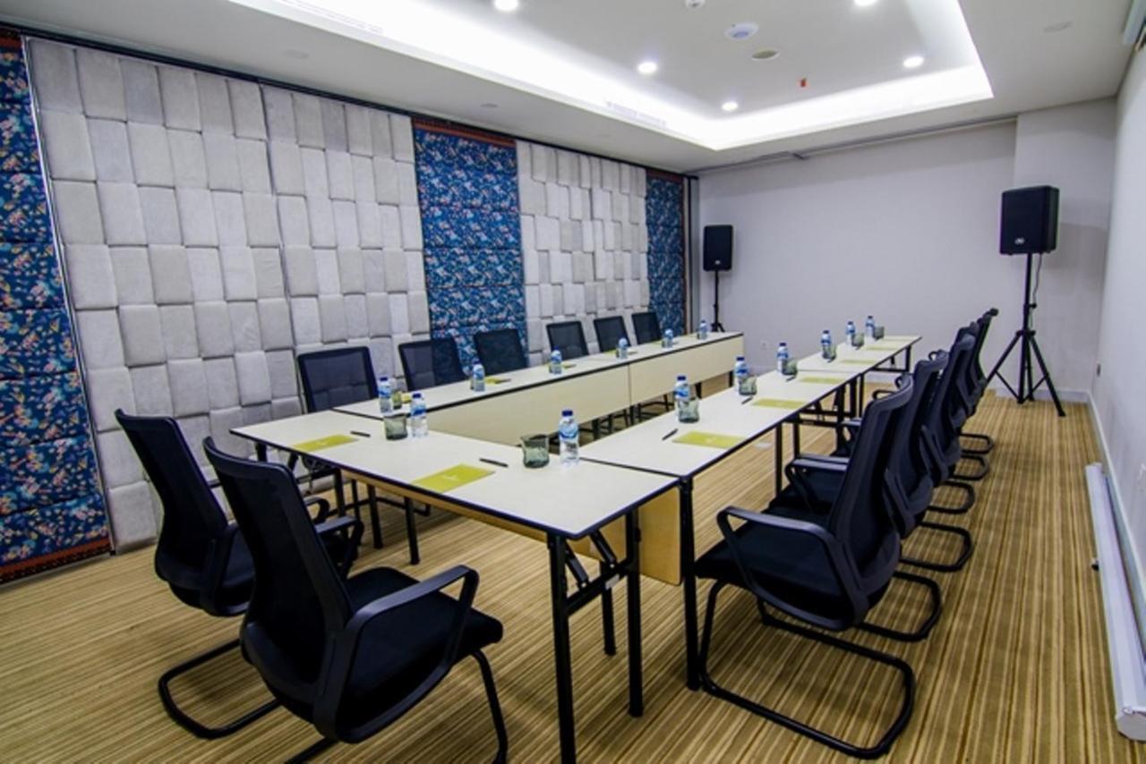 Jambuluwuk Thamrin Hotel Jakarta Exterior foto