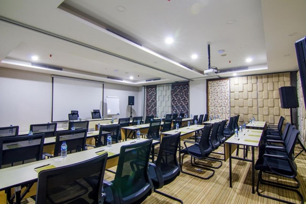 Jambuluwuk Thamrin Hotel Jakarta Exterior foto